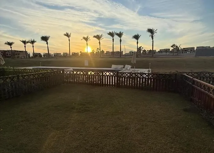 Golf Heights Sheikh Free Wifi Apartment